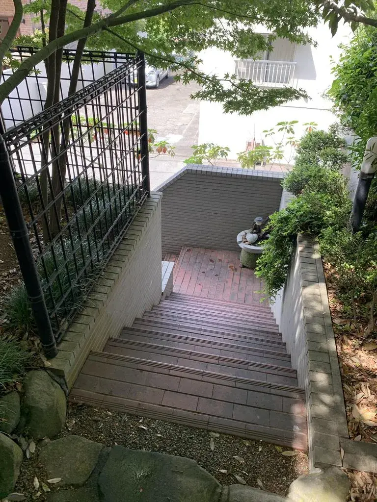 Slide 4