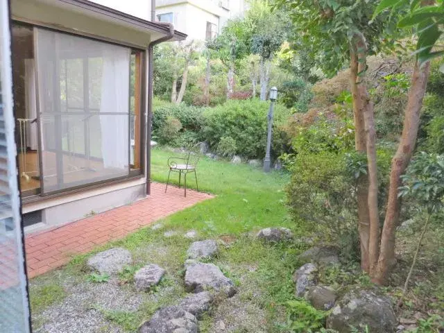 Slide 4