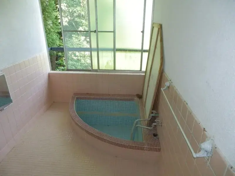 Slide 4