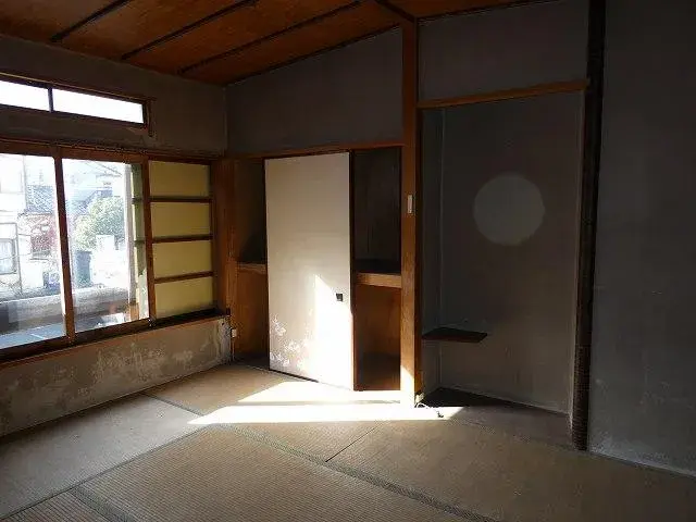 Slide 4