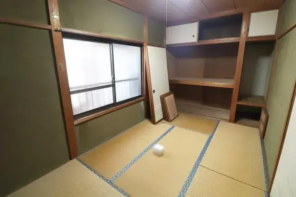 Slide 4