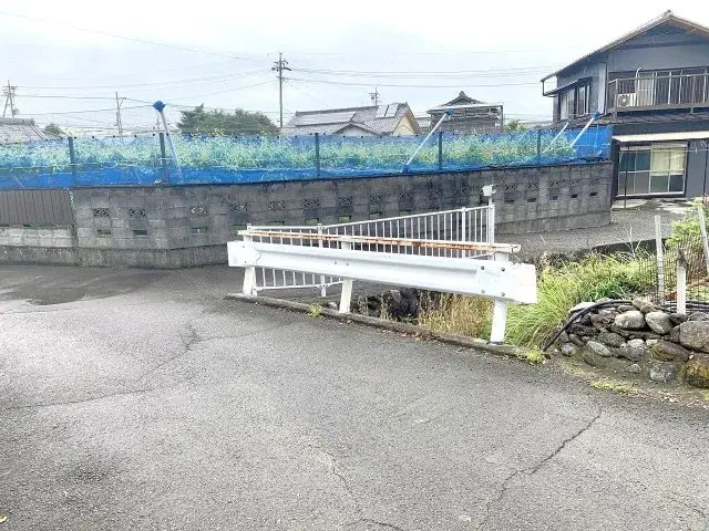 Slide 9