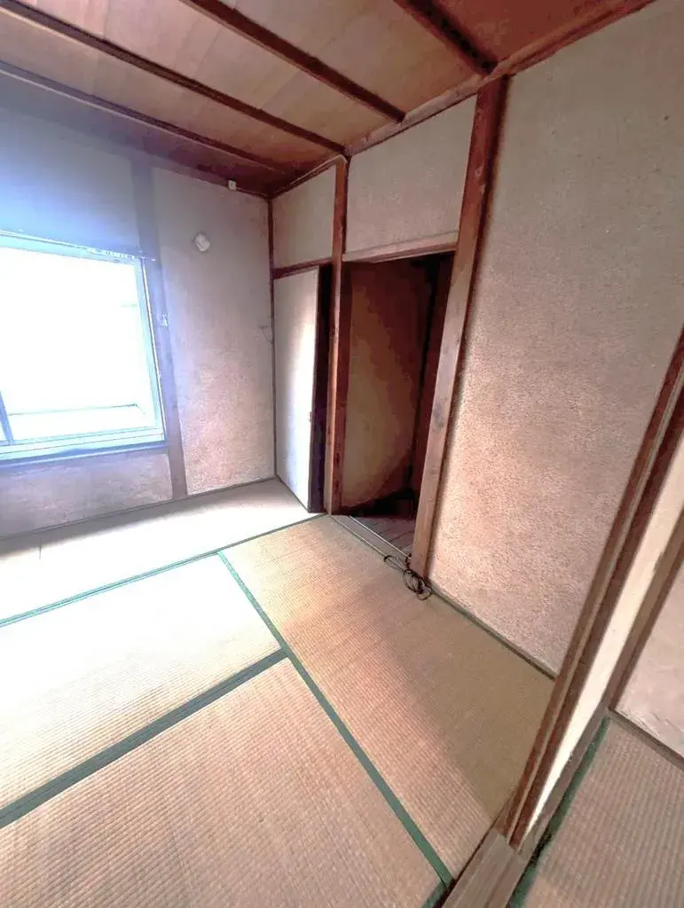 Slide 4