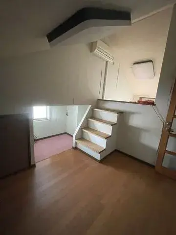 Slide 9