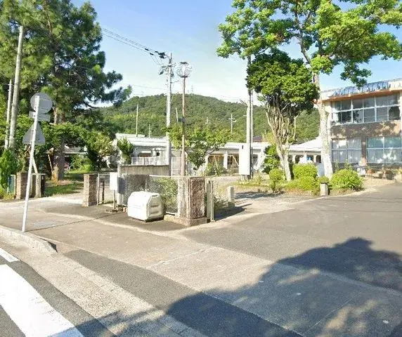 Slide 4