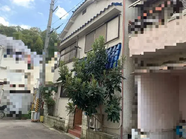 Slide 0