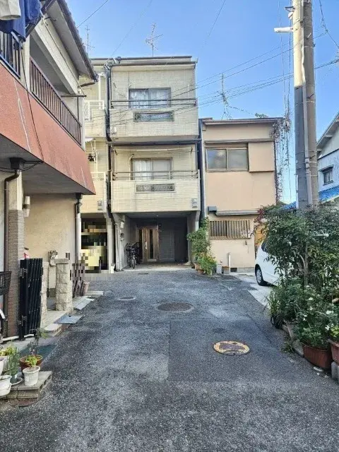 Slide 3