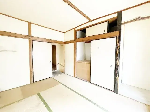 Slide 7