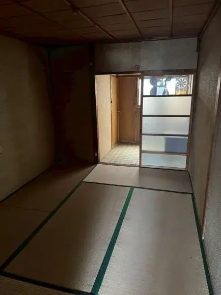 Slide 4