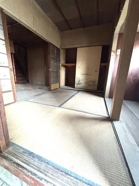 Slide 4