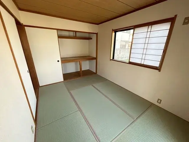 Slide 4