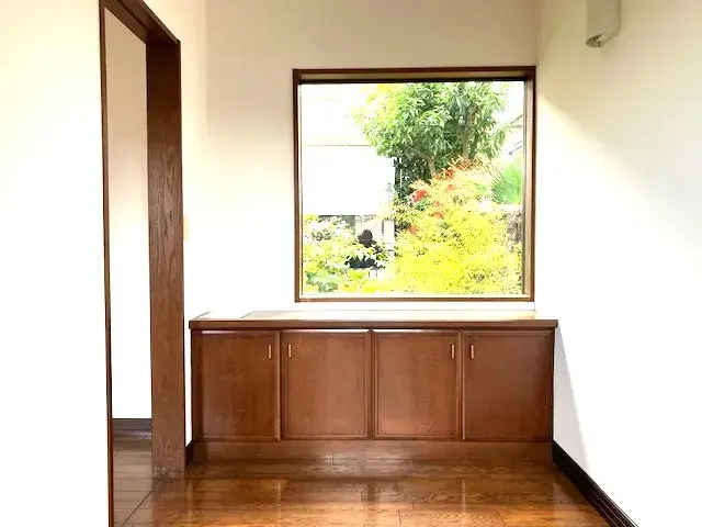 Slide 10