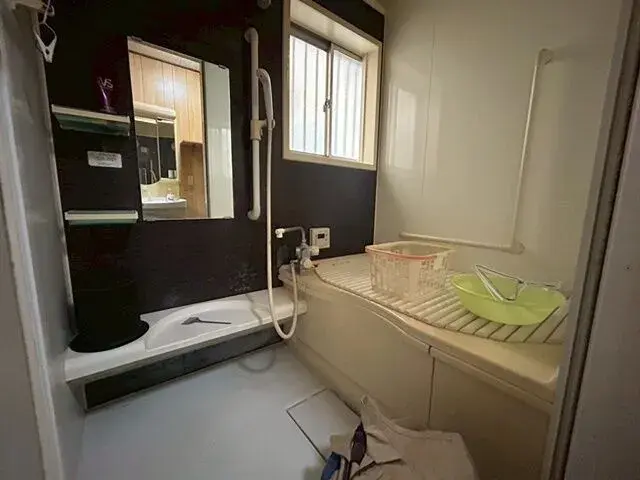 Slide 9