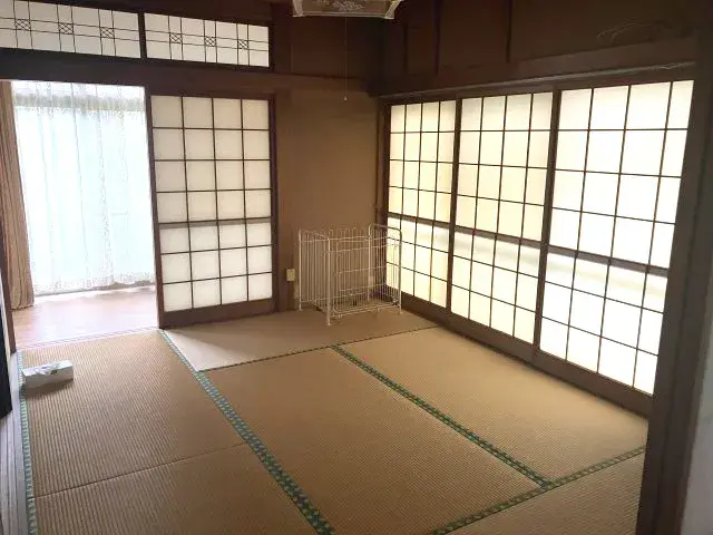 Slide 4