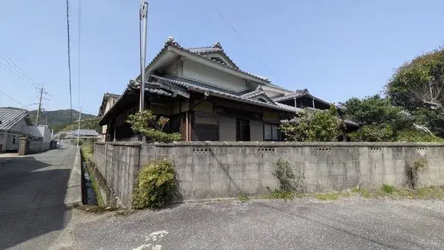 Slide 3