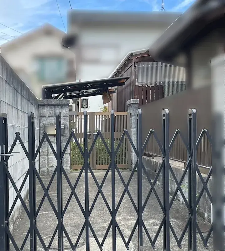 Slide 0