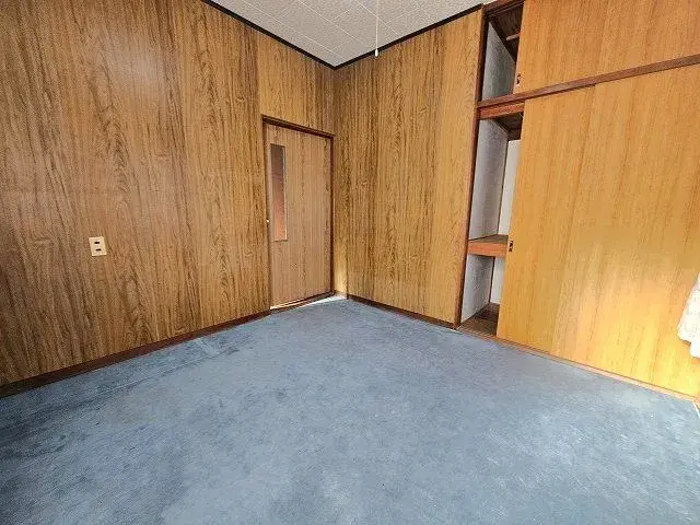 Slide 9