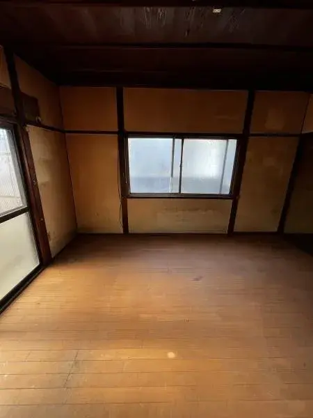 Slide 4