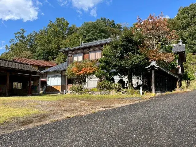 Slide 1