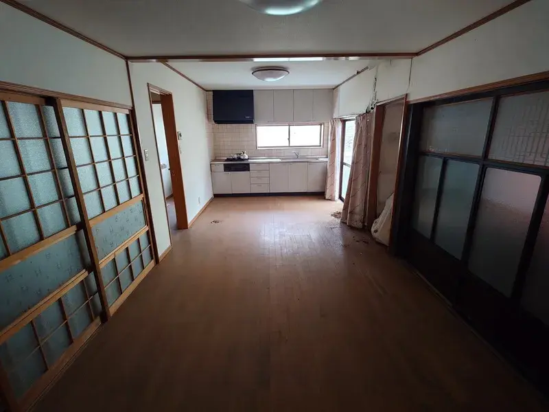 Slide 4