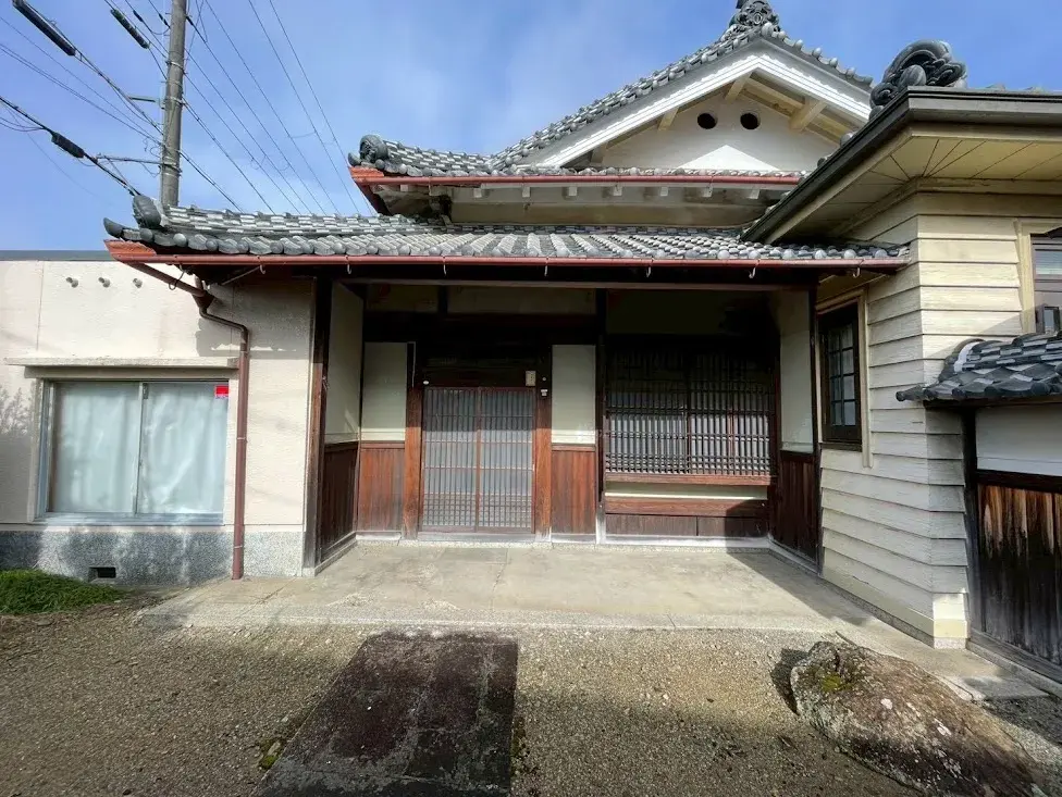 Slide 4