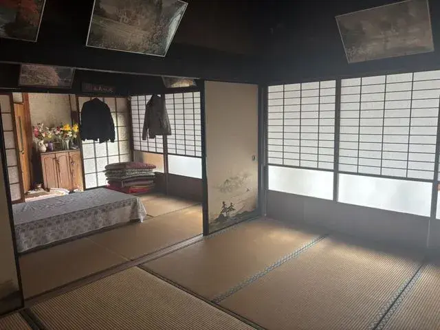 Slide 4