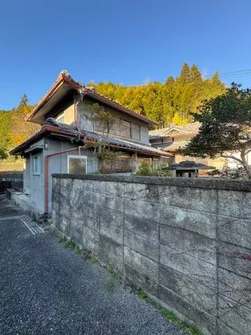 Slide 3