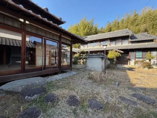 Slide 8