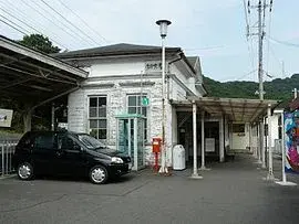 Slide 4