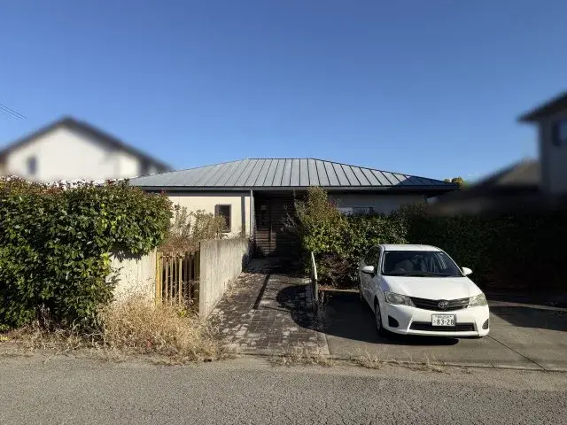 Slide 0
