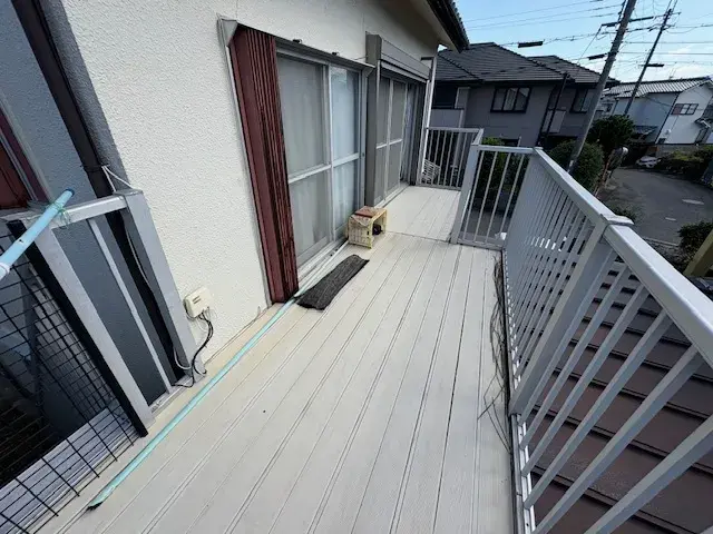 Slide 4