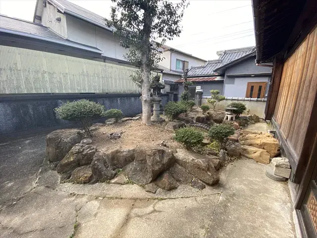 Slide 5