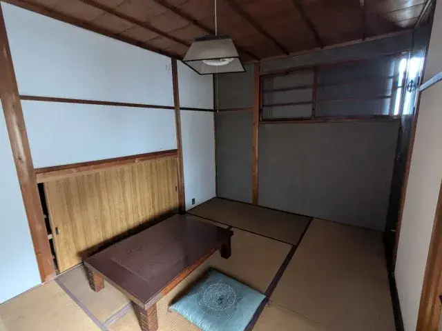Slide 4