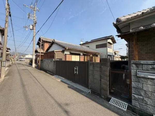 Slide 4