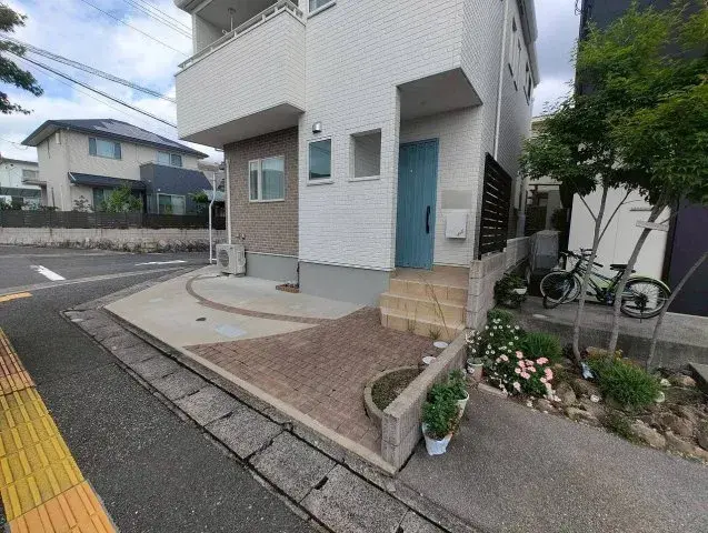 Slide 5