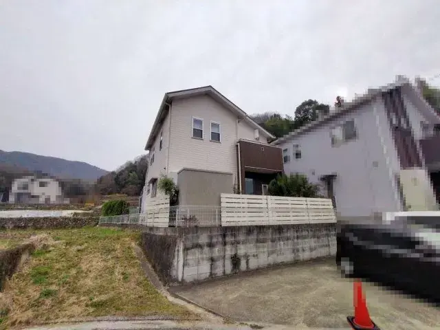 Slide 0