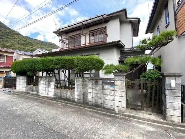 Slide 0