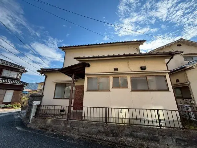 Slide 3