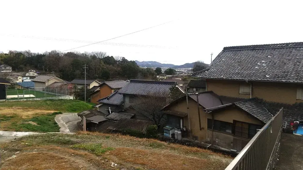 Slide 4