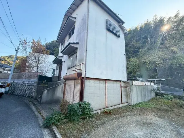 Slide 5