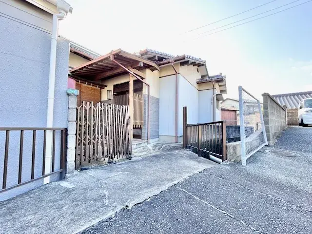Slide 0