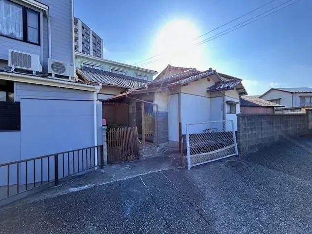 Slide 4