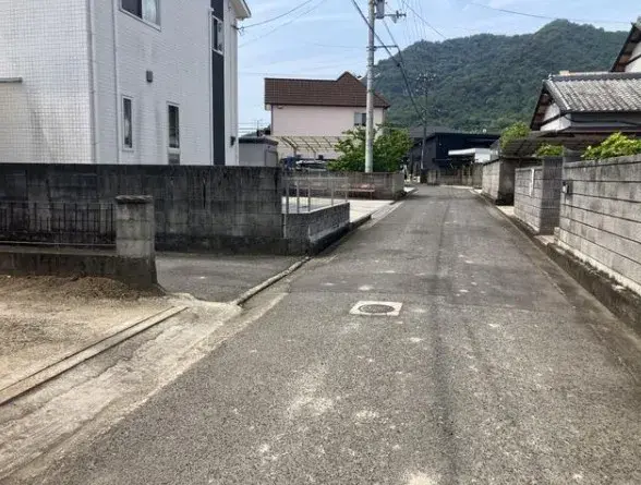 Slide 4