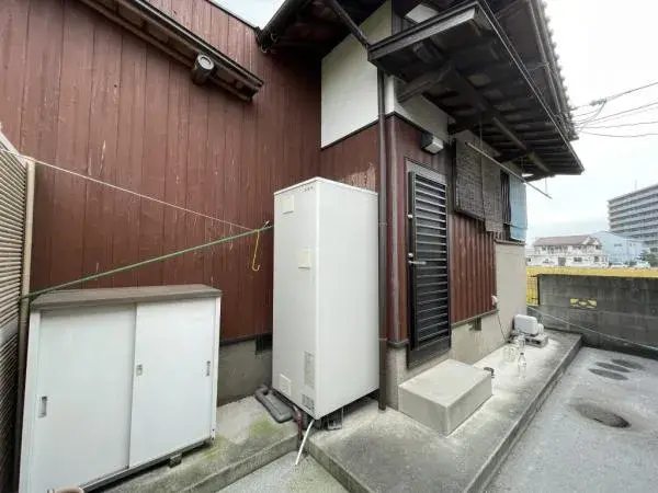 Slide 4