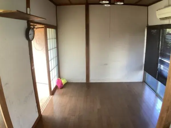 Slide 4