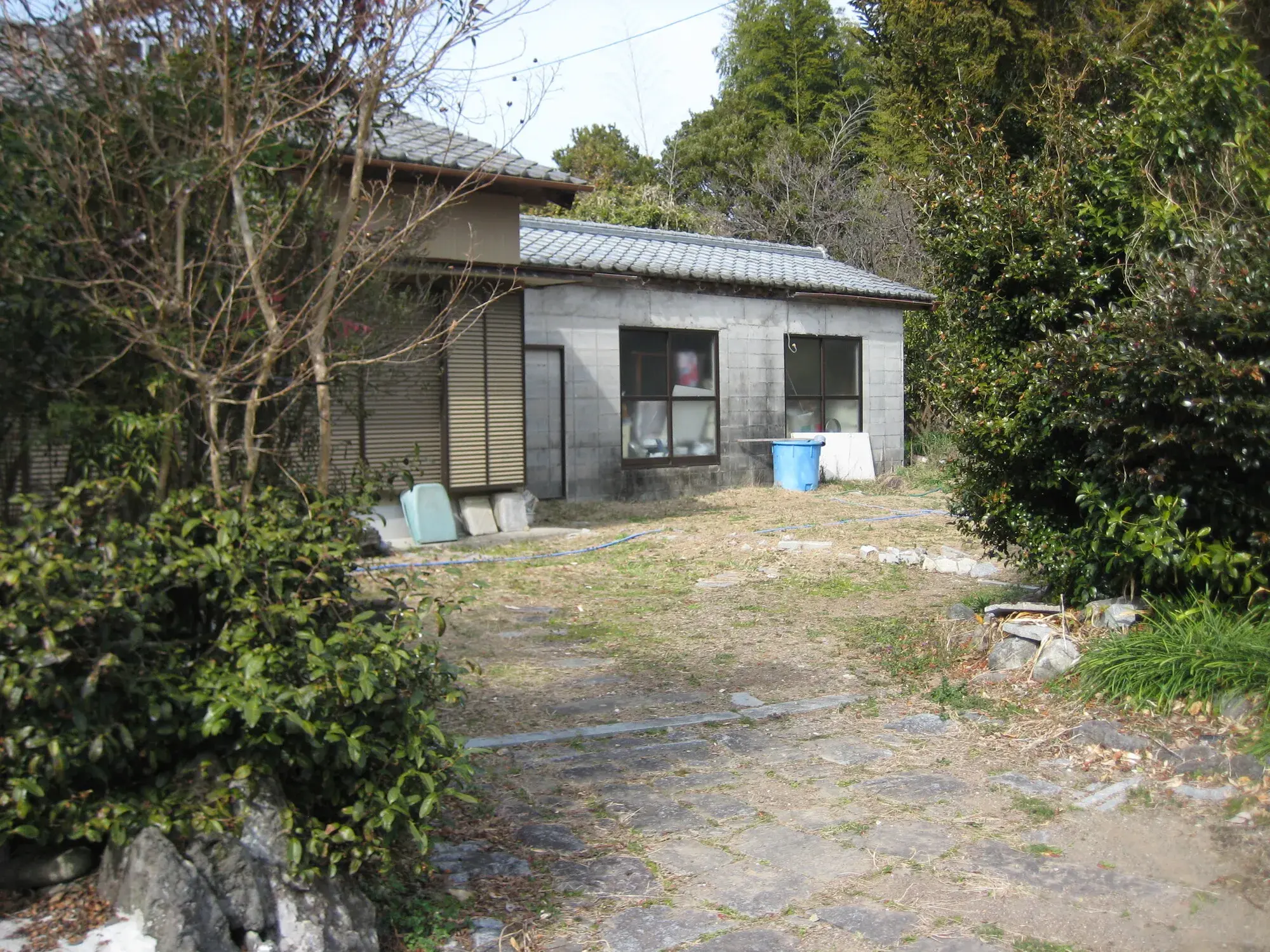 Akiya in Kami