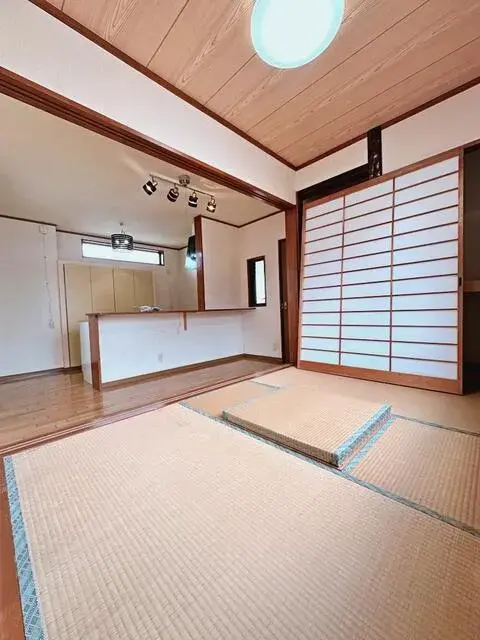 Slide 5