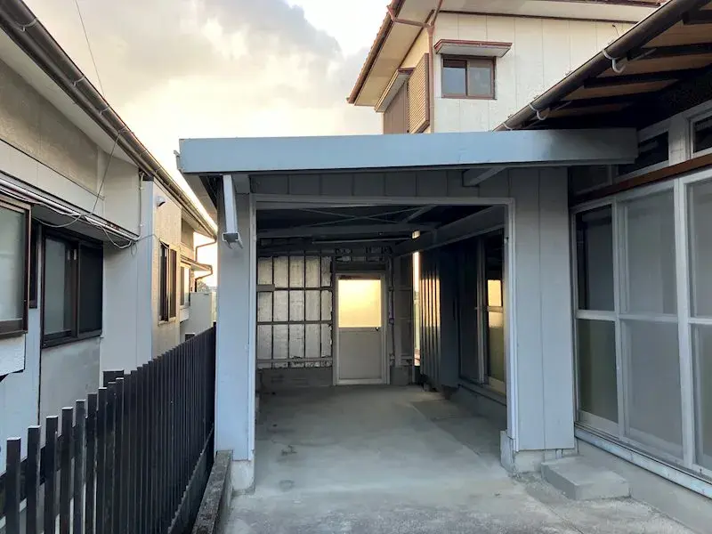 Slide 4