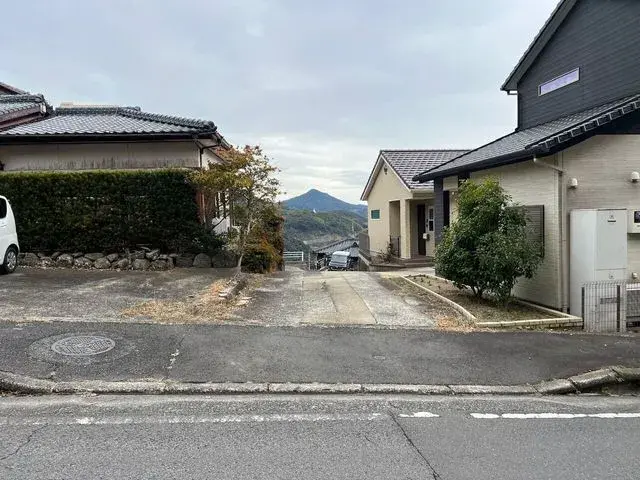 Slide 4