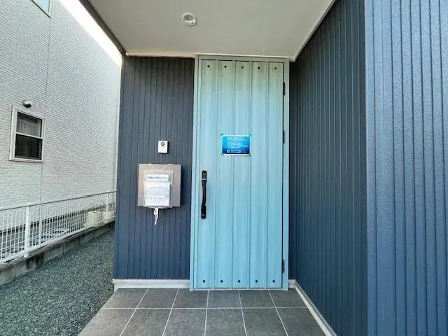 Slide 4